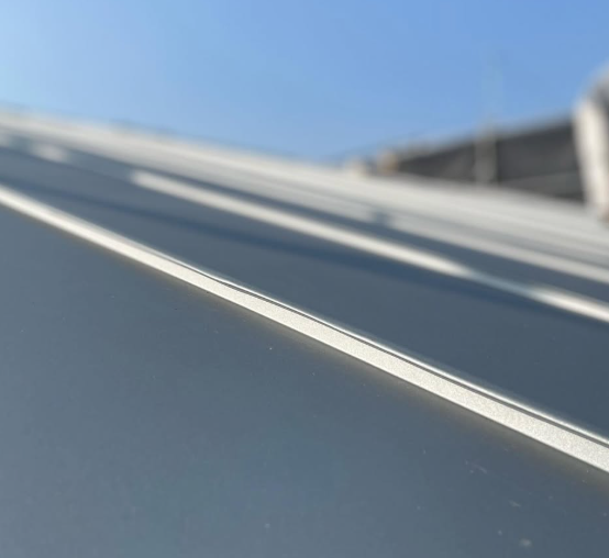 屋根工事 - ガルバリウム鋼板葺屋根